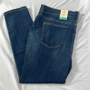 NWT St Johns Bay Skinny Women’s Denim